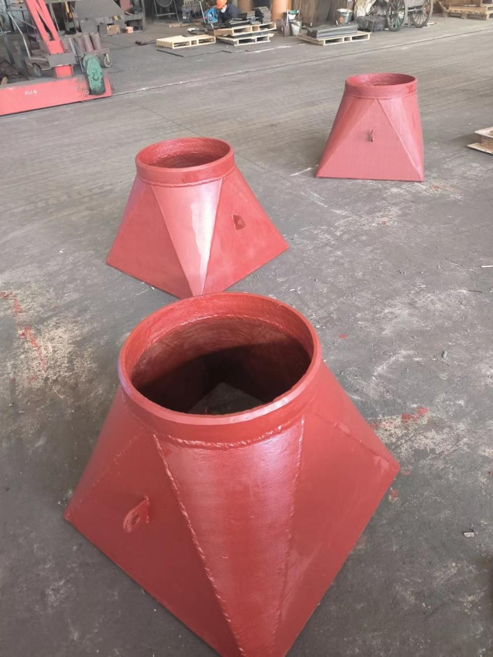 云南耐磨天方地圆堆焊耐磨天方地圆