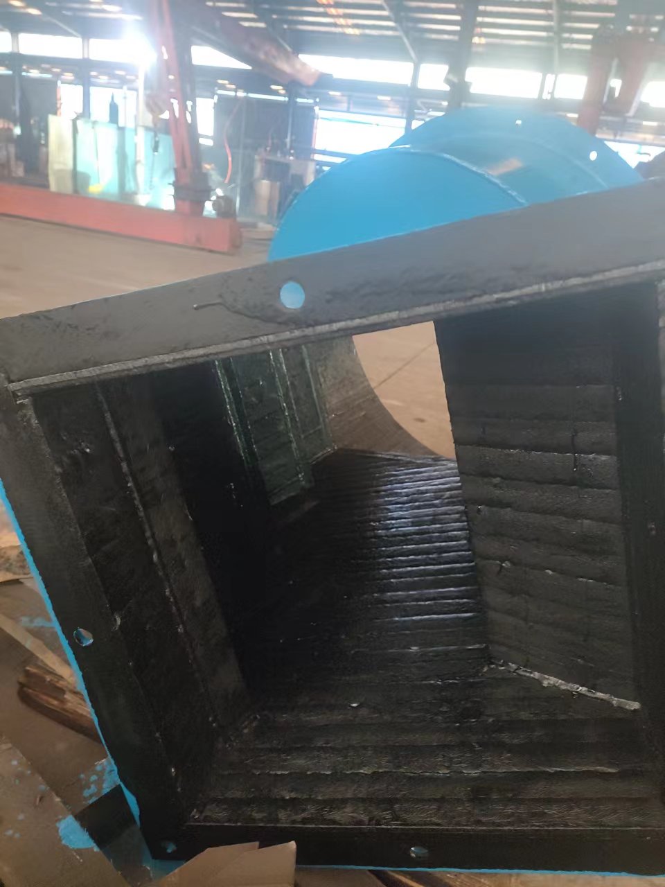 云南耐磨方变圆堆焊耐磨板